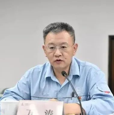 663042eae0726.jpg